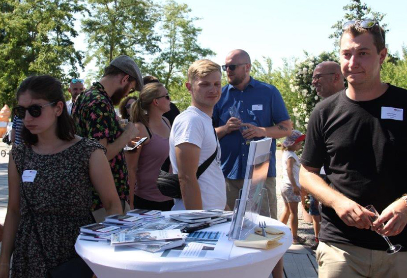 Besucher der Bundesgartenschau in Heilbronn