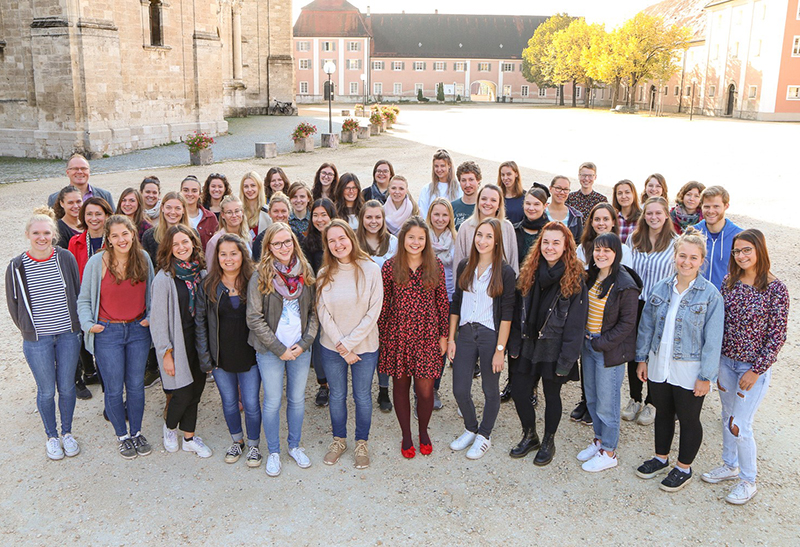 Erstsemesterstudierende der Studiengänge Angewandte Hebammen-/ Gesundheits- und Pflegewissenschaften