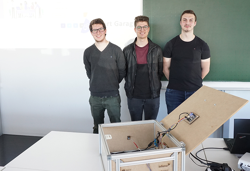 Projektgruppe "Smart Garage"