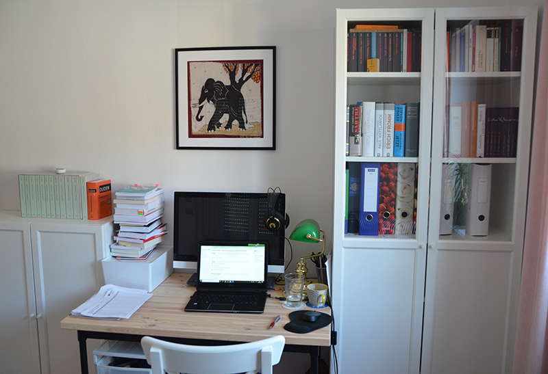Home-Office Arbeitsplatz von Prof. Dr. Christopher Romanowski-Kirchner