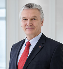 Prof. Manfred Träger, Geschäftsführer