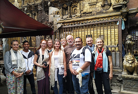 Exkursion nach Nepal Studierende des Studiengangs Kinder- und Jugendhilfe in Nepal