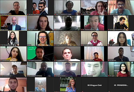 Teilnehmer des internationalen Planspiels TopSim