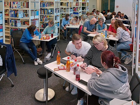 Quizzen in der Bibliothek Quizzen in der Bibliothek