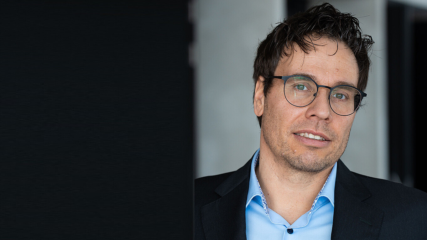 Prof. Dr. Jürgen Hilp, Studiengansleiter BWL - Versicherung