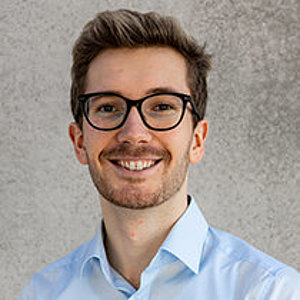 Benjamin Laemmle Benjamin Laemmle, dualer Student bei Robert Bosch Automotive Steering GmbH