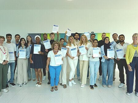 Ehrenbotschafter*in Ost-Württemberg - 20 Teilnehmende schließen Bridge Year erfolgreich ab