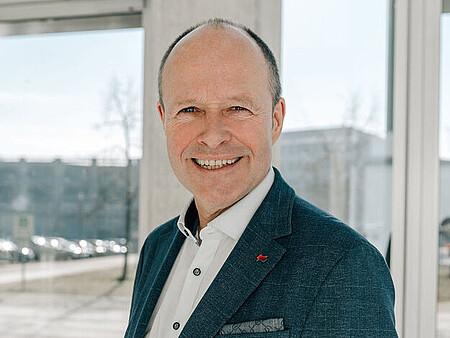 Prof. Dr.-Ing. Dr. Rainer Przywara - Rektor