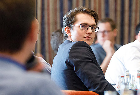 Innovationspreis für Lukas Hörger Masterstudent Lukas Hörger erhält Innovationspreis