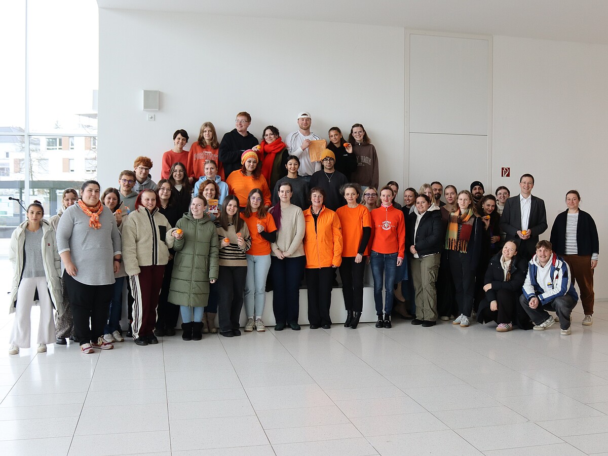 „Orange the World“: Hochschule macht auf Gewalt gegen Frauen aufmerksam