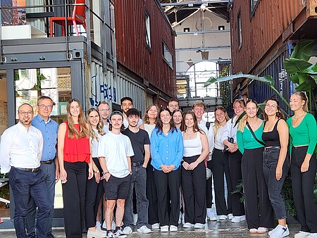 Gruppenbild Abschlussjahrgang 2021