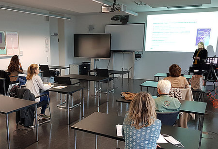 Petra Lichtenau während ihrem Vortrag