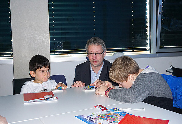 Kinder Uni 2022 Kurs Elektrizität Kinder Uni 2022 Kurs Elektrizität