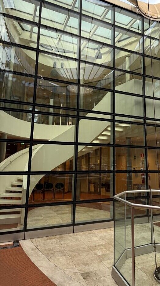 Lumsa, Blick ins Gebäude