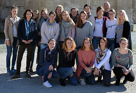 Absolventinnen des Studiengangs Angewandte Hebammenwissenschaft