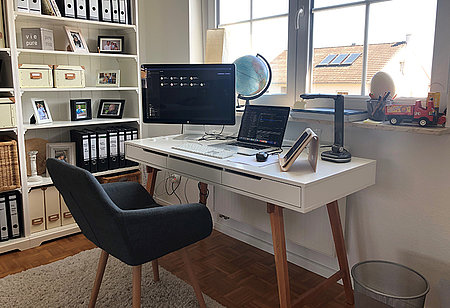 Home-Office Arbeitsplatz von Prof. Dr.-Ing. Norbert Schinko Home-Office Arbeitsplatz von Prof. Dr.-Ing. Norbert Schinko