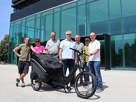 Übergabe des Lastenrads