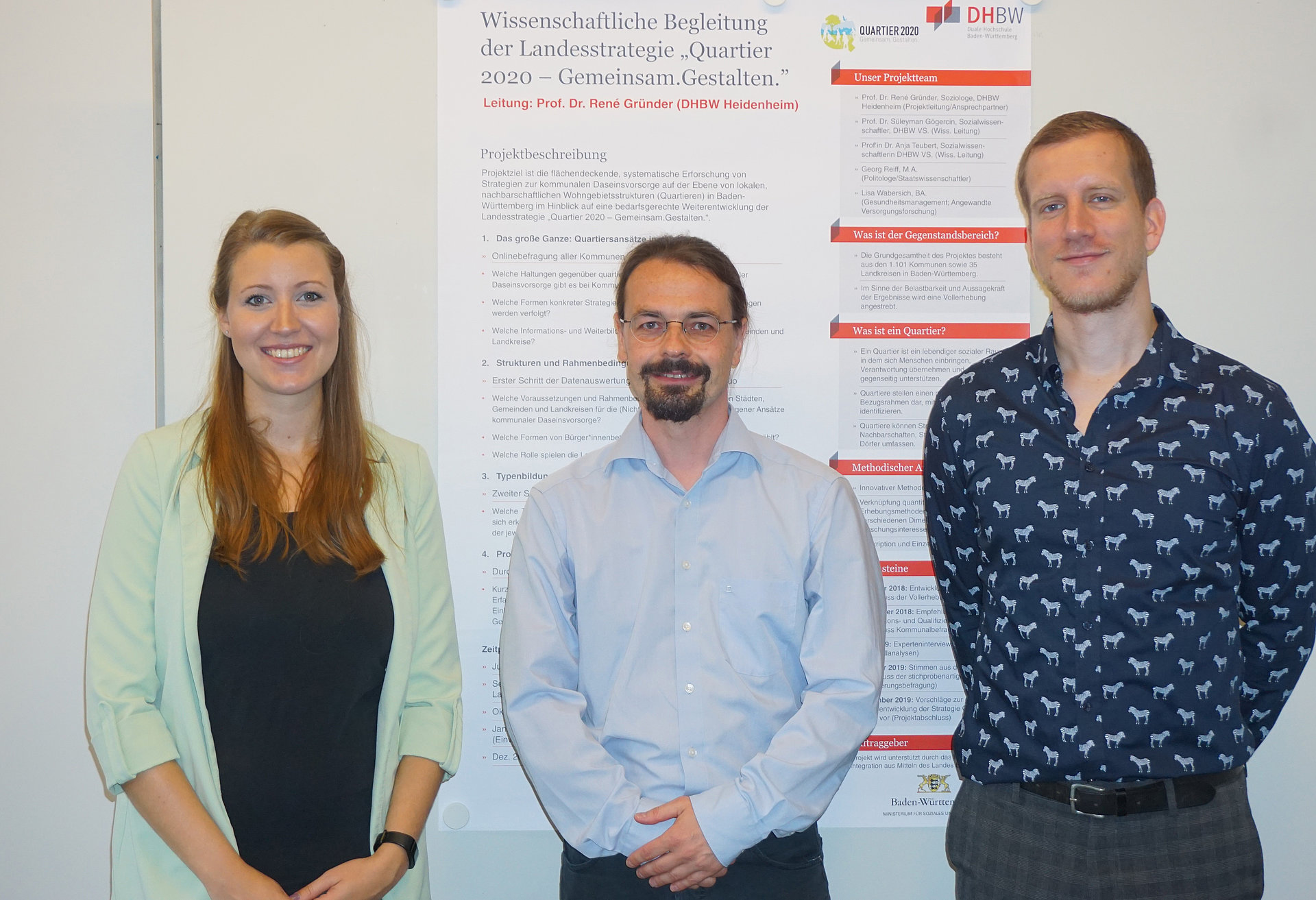 Prof. Dr. René Gründer (mitte) mit Georg Reiff und Marie Werner.